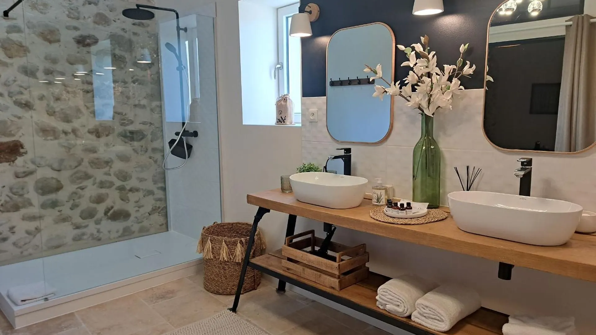 Hotel Le Cottage De Sophie Valernes France