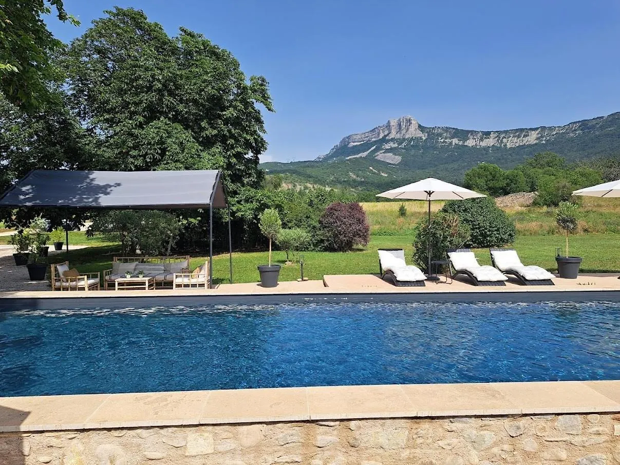 ***  Hotel Le Cottage De Sophie Valernes France